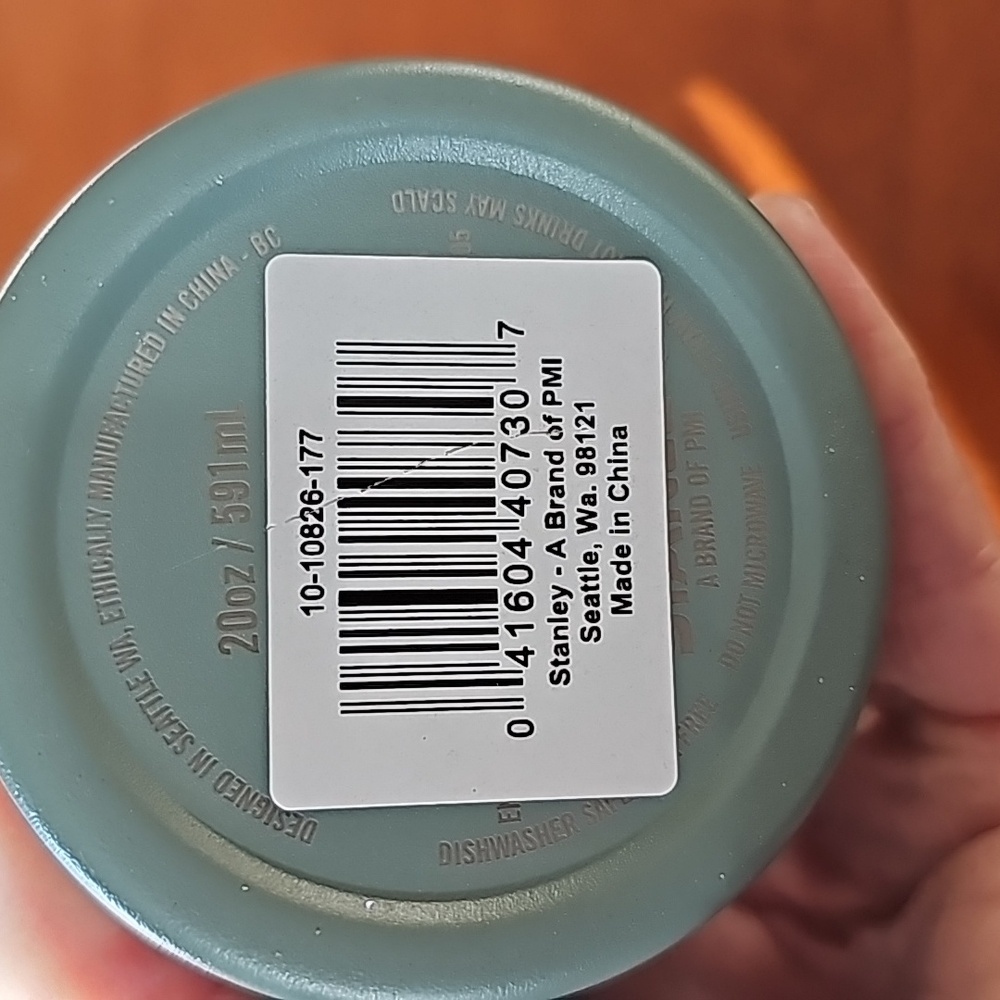 Stanley 20 oz Flowstate Quencher H2.0 Tumbler - Picture 2 of 5